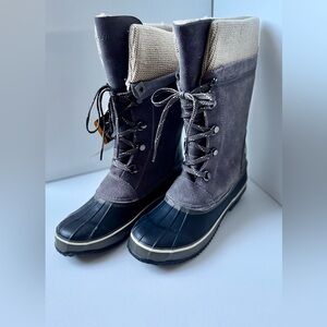 Northside Black and Gray Winter Boots